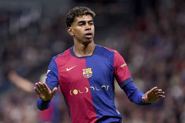 前意甲主帅：DV9是意甲最强前锋；尤文限制了洛卡特利的成长