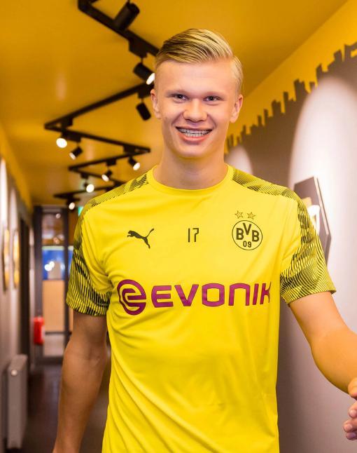 澳超战报：索耶制胜，两队各吹一球，惠灵顿凤凰0-1麦克阿瑟（澳超战报：索耶打入制胜球，双方各有一球被判无效，惠灵顿凤凰0-1不敌麦克阿瑟）