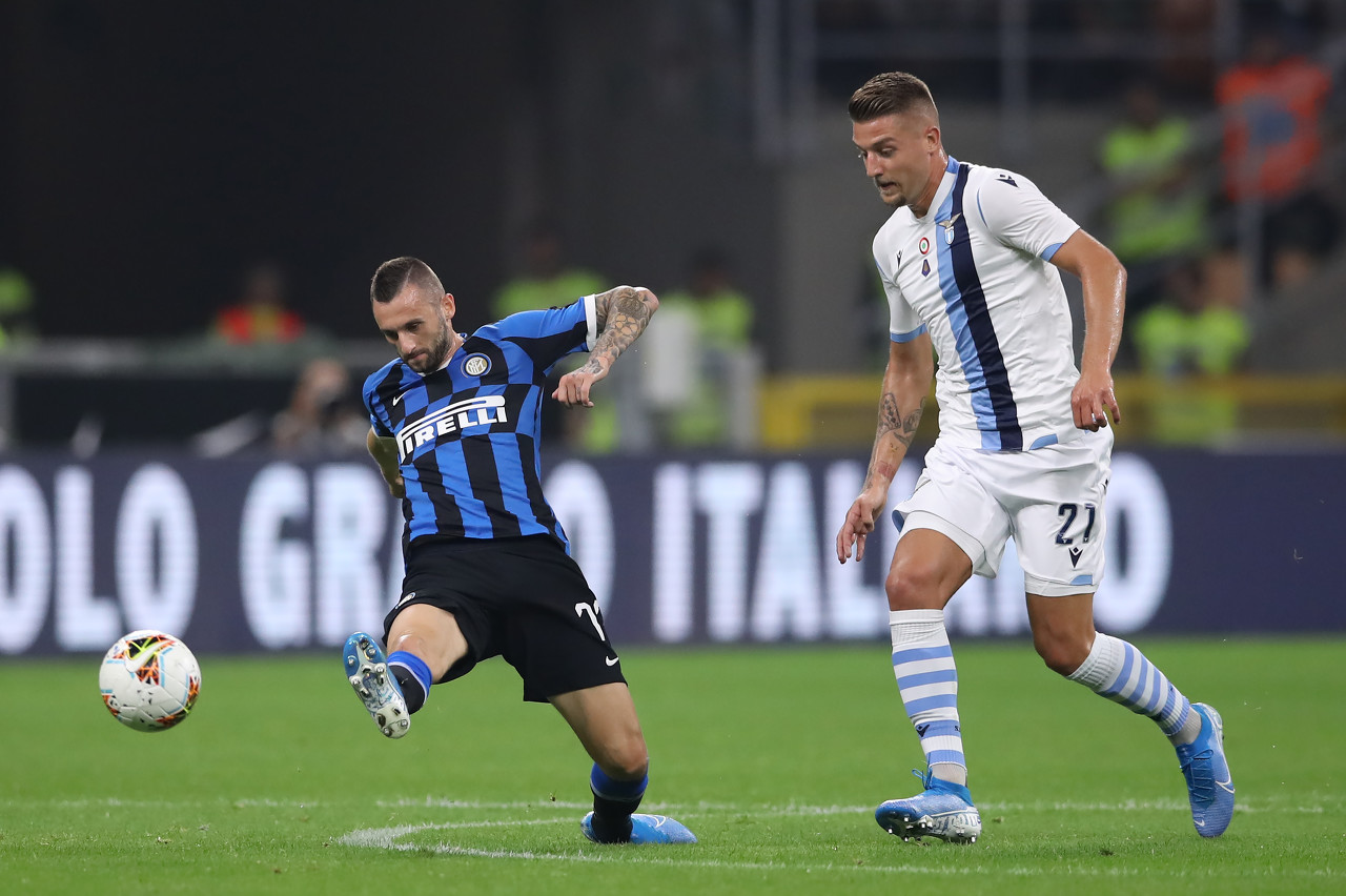 法尔克：诺伊尔续约可能目前是五五开，明年3月后会有最终决定（法尔克：诺伊尔续约前景各半，最终决定预计明年3月后出炉）