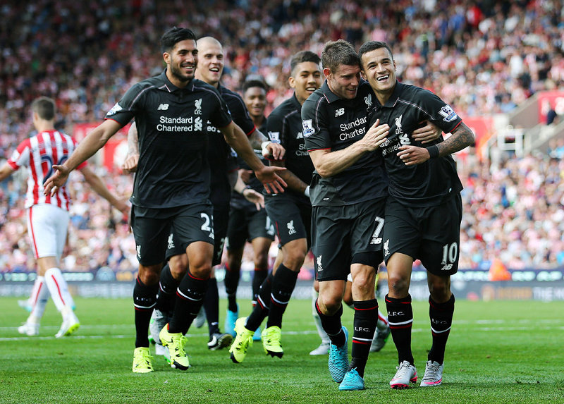 加里·内维尔：切尔西中轴线不够硬，距离赢得英超还很远